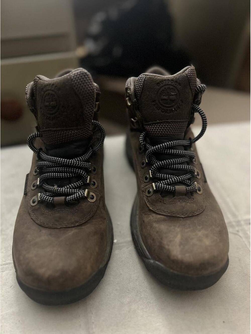 Timberland brown & gray waterproof boots size US 5.5